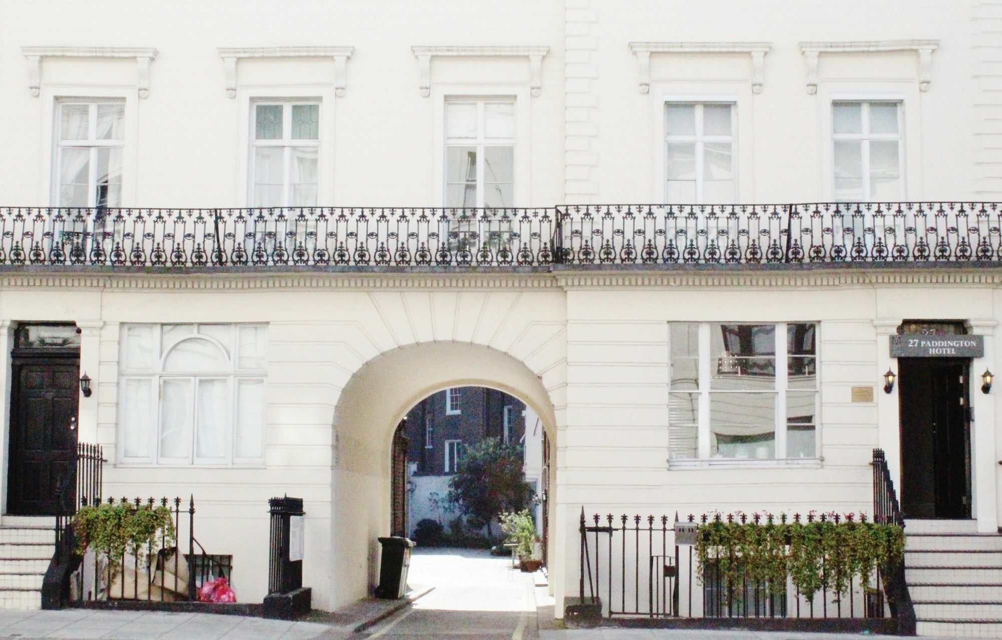 Nox Lancaster Gate Hotel London Exterior photo